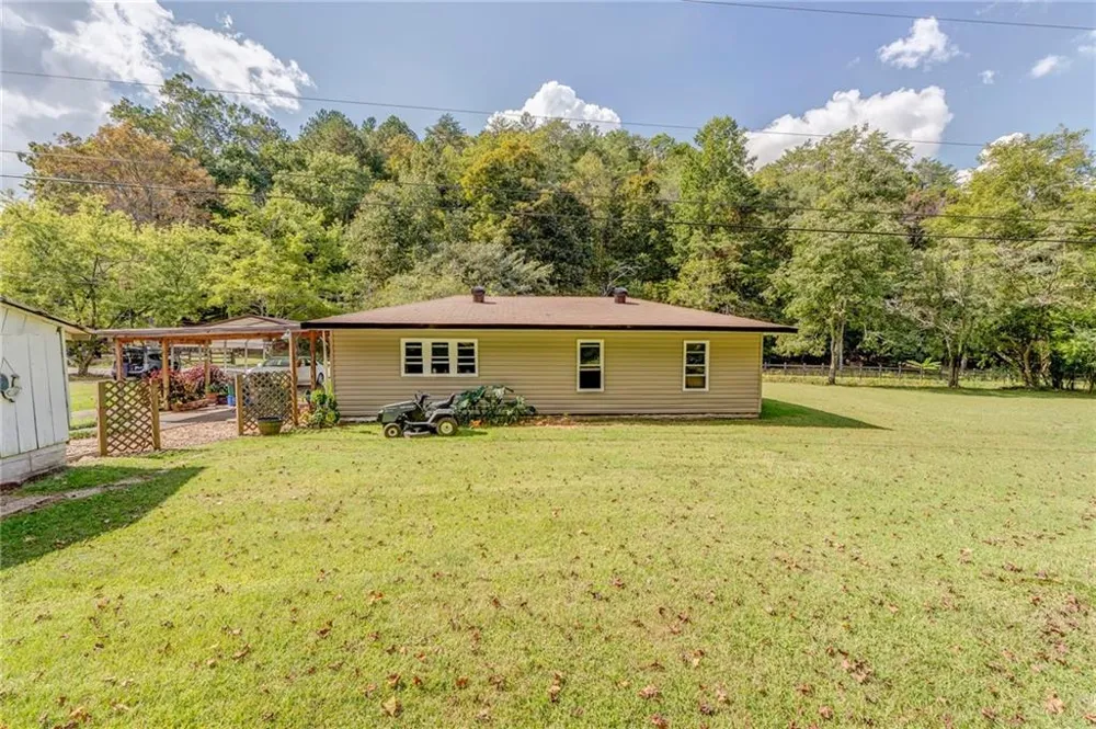 1525 Sloppy Floyd Lake Road Summerville, GA 30747