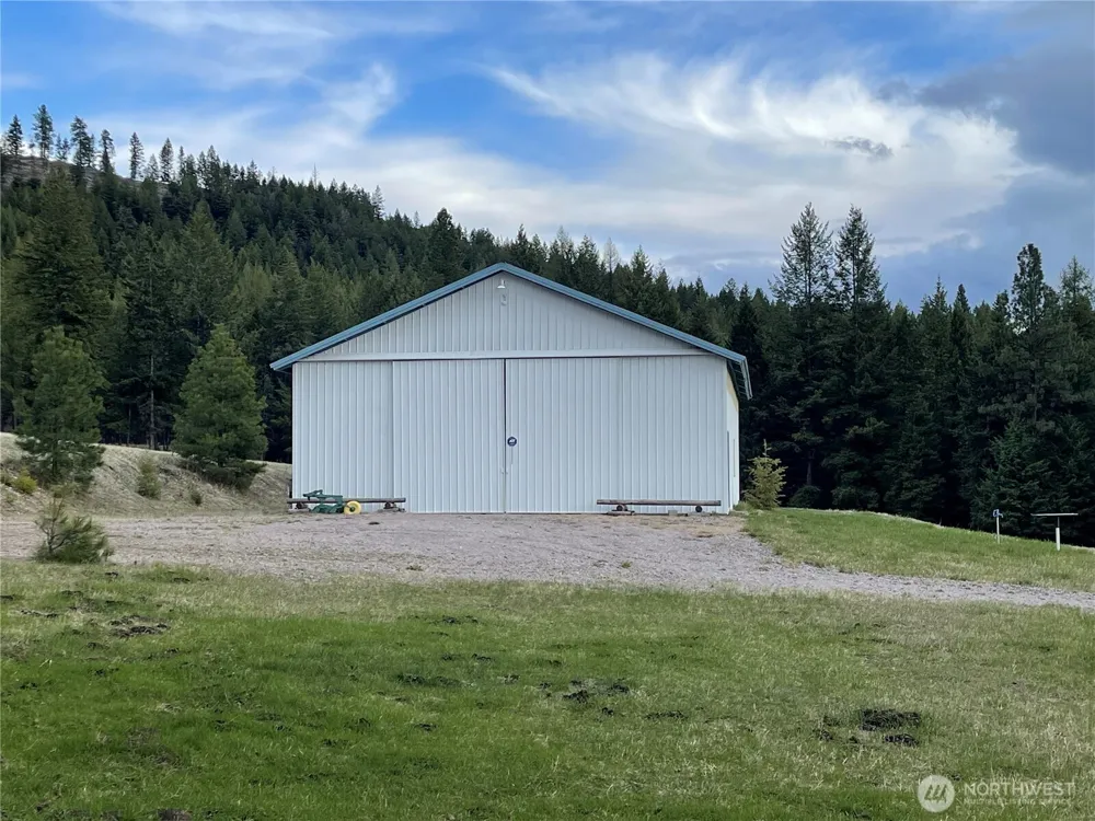 50 DOLL DRIVE Republic, WA 99166