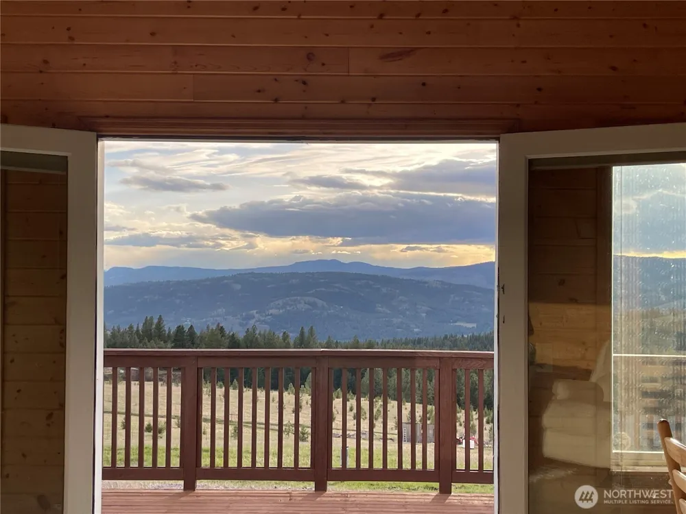 50 DOLL DRIVE Republic, WA 99166