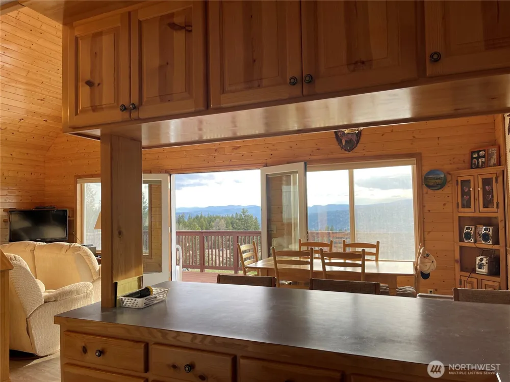 50 DOLL DRIVE Republic, WA 99166