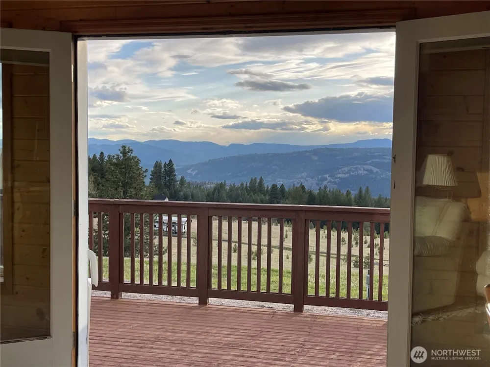50 DOLL DRIVE Republic, WA 99166