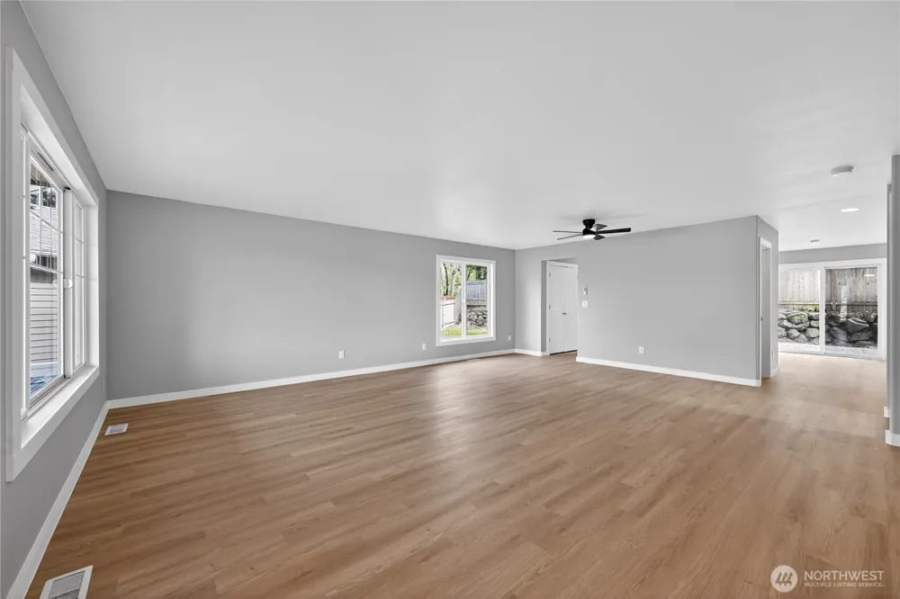 26518 NE Kennedy Drive Duvall, WA 98019