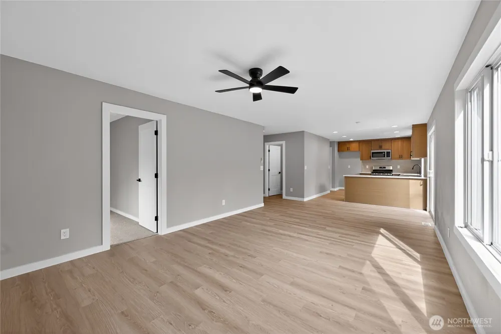 26518 NE Kennedy Drive Duvall, WA 98019