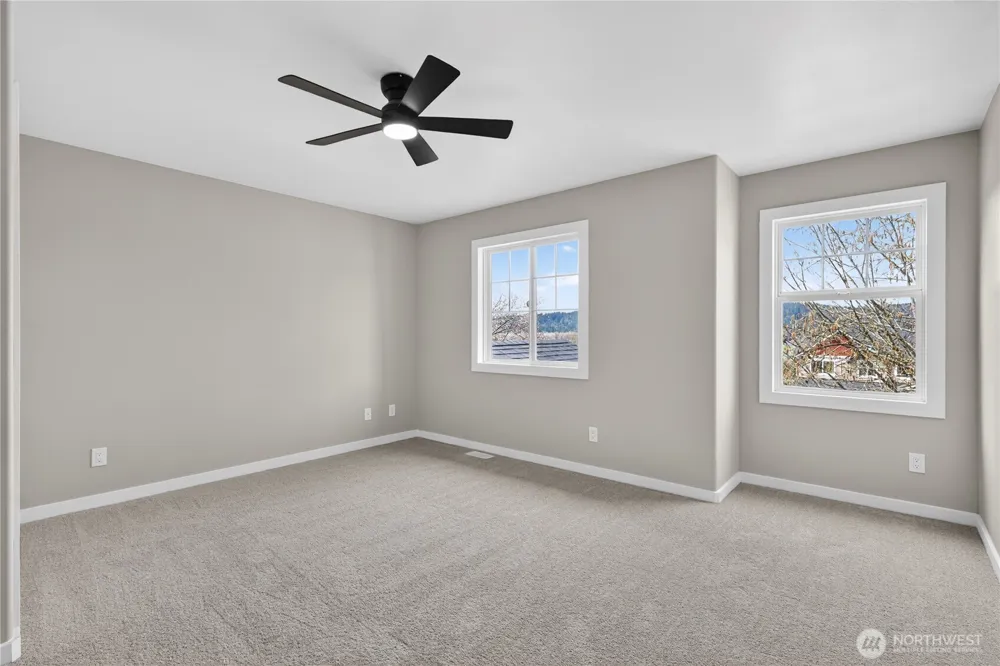 26518 NE Kennedy Drive Duvall, WA 98019