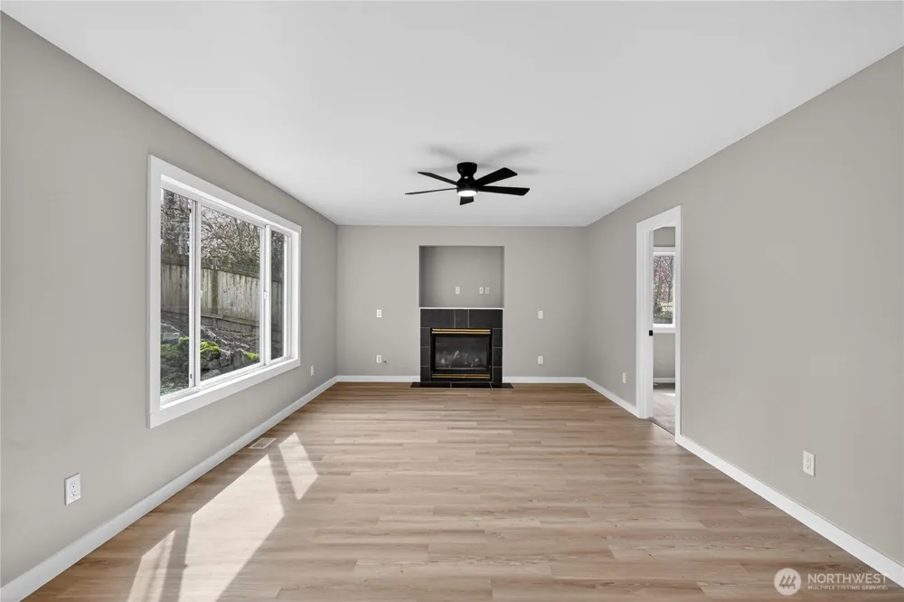 26518 NE Kennedy Drive Duvall, WA 98019