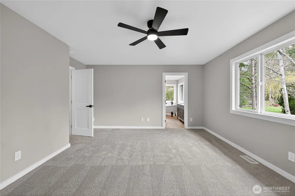 26518 NE Kennedy Drive Duvall, WA 98019