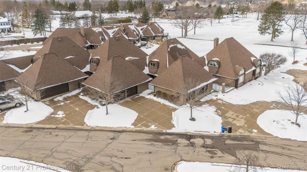 9095 S Saginaw Road #5 Grand Blanc Charter Township, MI 48439