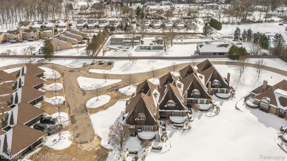 9095 S Saginaw Road #5 Grand Blanc Charter Township, MI 48439