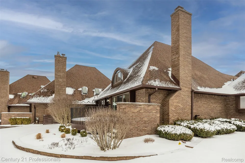 9095 S Saginaw Road #5 Grand Blanc Charter Township, MI 48439