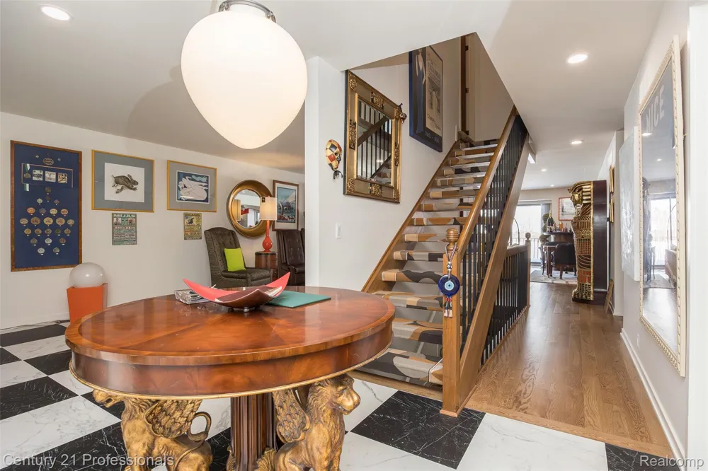 9095 S Saginaw Road #5 Grand Blanc Charter Township, MI 48439