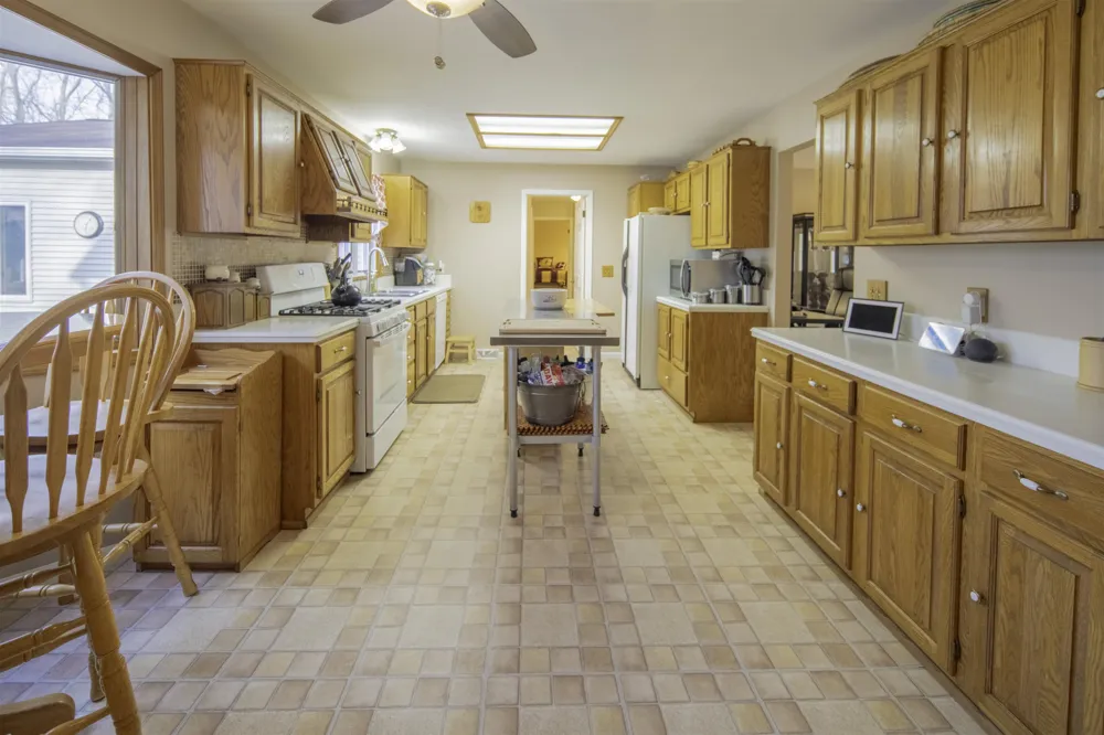 1575 Scully Road Union Charter Township, MI 48858