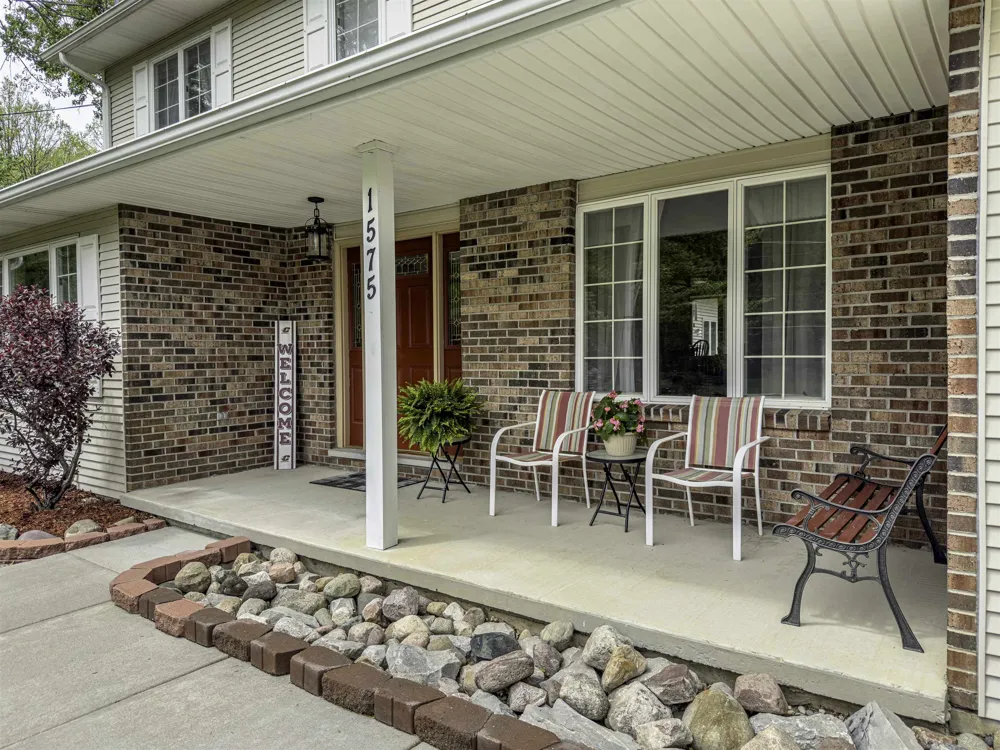 1575 Scully Road Union Charter Township, MI 48858