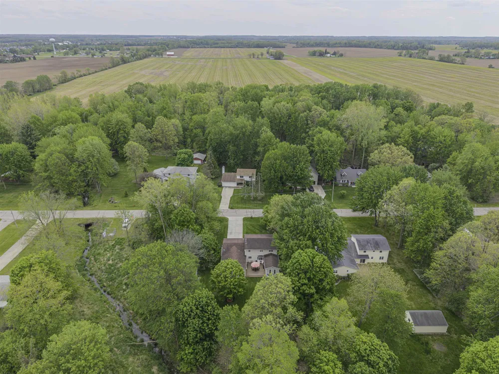 1575 Scully Road Union Charter Township, MI 48858