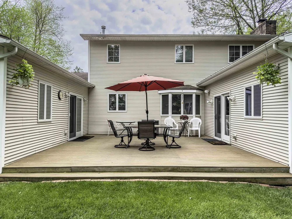 1575 Scully Road Union Charter Township, MI 48858