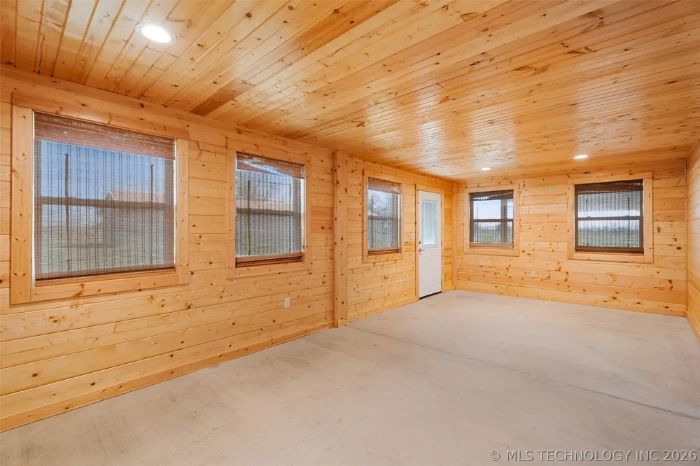13908 3973 DRIVE Dewey, OK 74029