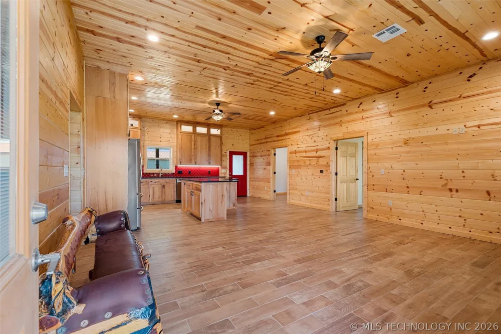 13908 3973 DRIVE Dewey, OK 74029