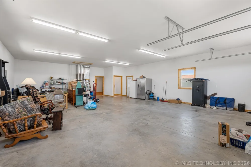 13908 3973 DRIVE Dewey, OK 74029
