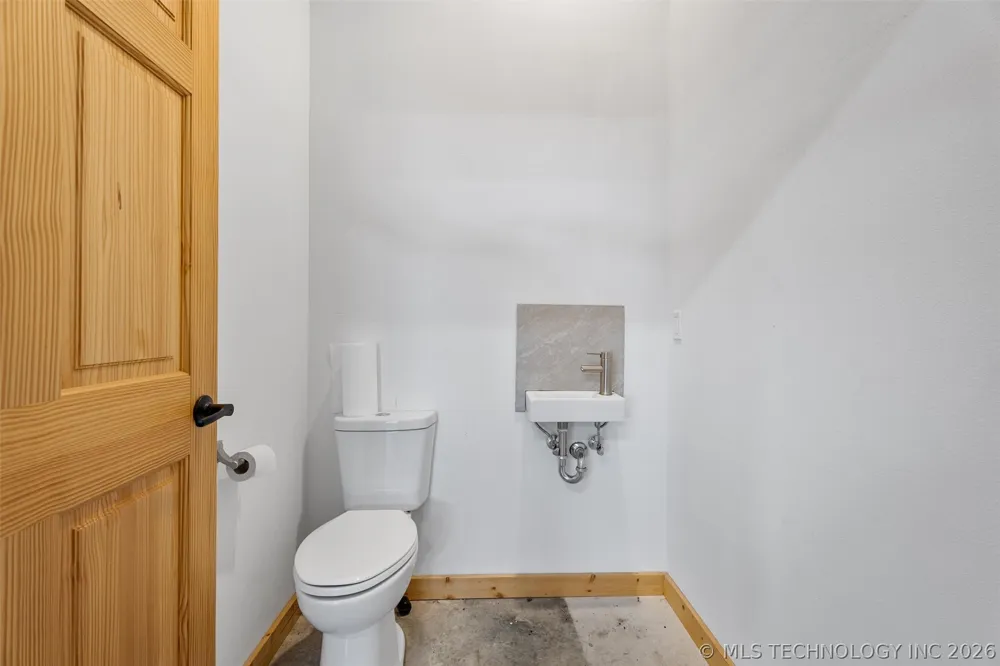 13908 3973 DRIVE Dewey, OK 74029