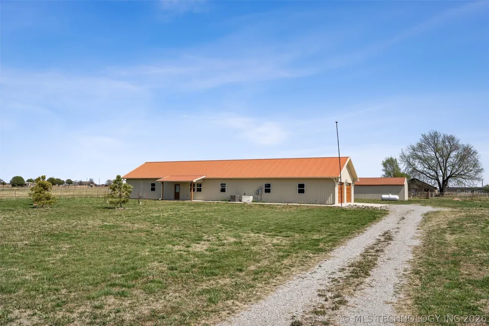 13908 3973 DRIVE Dewey, OK 74029