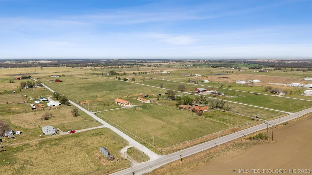 13908 3973 DRIVE Dewey, OK 74029