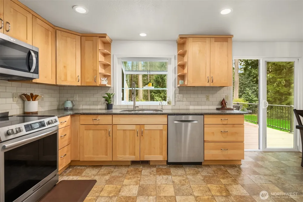 21803 NE 154th Street Woodinville, WA 98077
