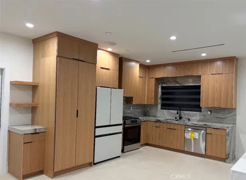 417 W franklin Ave