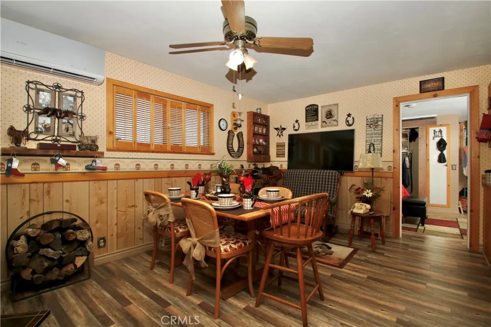 1910 Artesia Avenue Landers, CA 92285