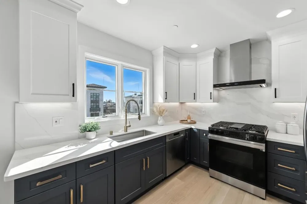 560 El Camino Real #201 San Carlos, CA 94070