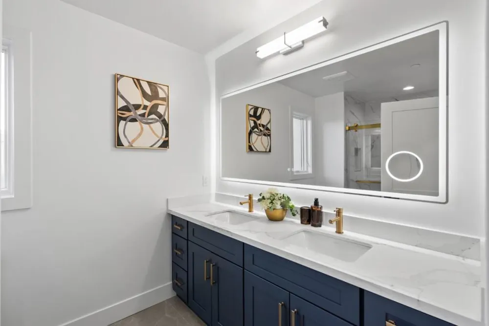 560 El Camino Real #201 San Carlos, CA 94070