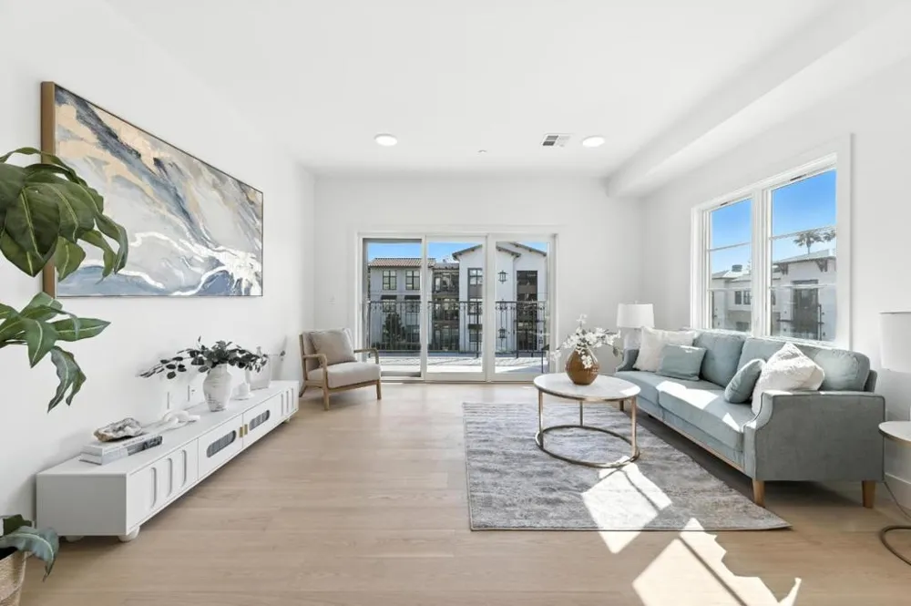 560 El Camino Real #201 San Carlos, CA 94070