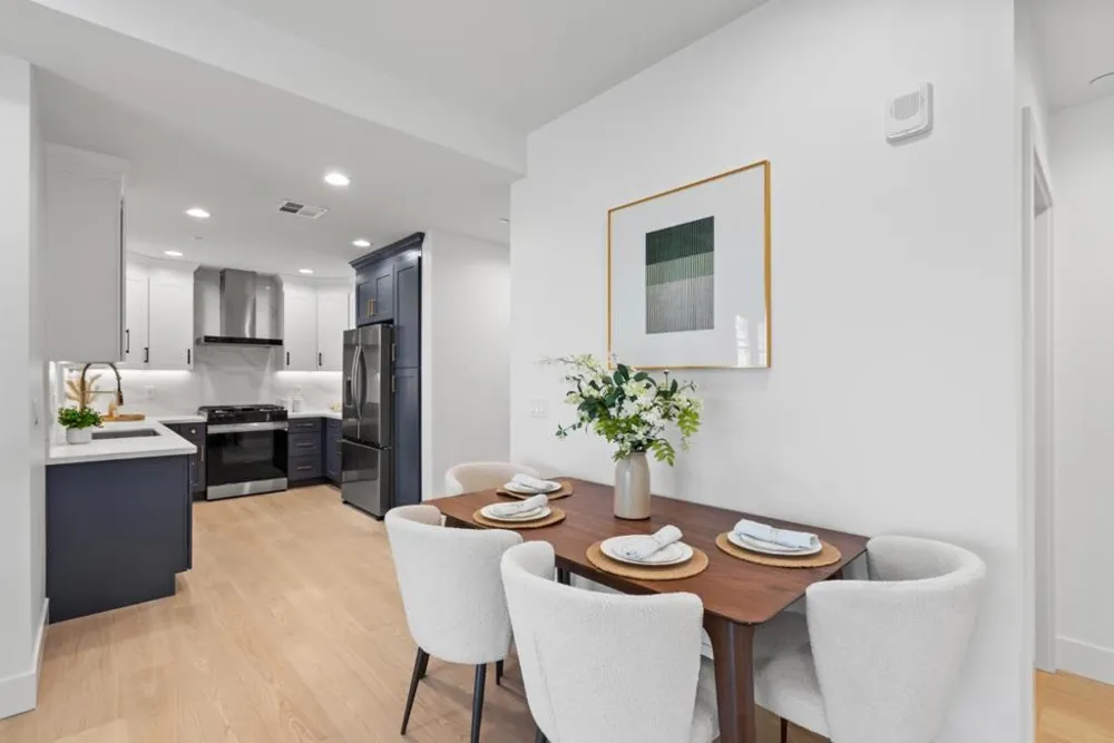 560 El Camino Real #201 San Carlos, CA 94070