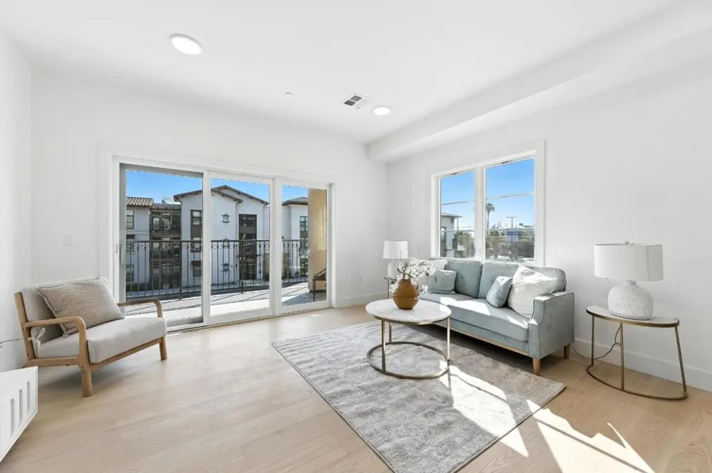 560 El Camino Real #201 San Carlos, CA 94070