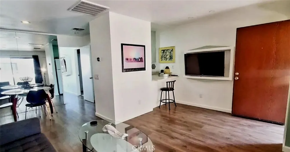 467 S Calle El Segundo #D3 Palm Springs, CA 92262