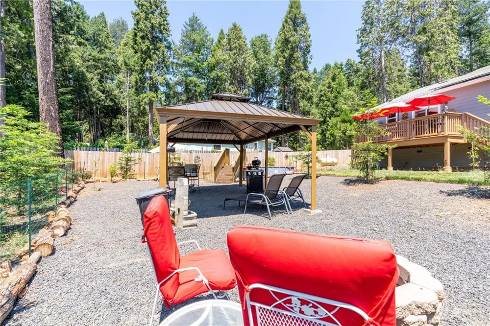 14106 Norwich Magalia, CA 95954