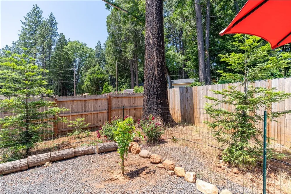 14106 Norwich Magalia, CA 95954