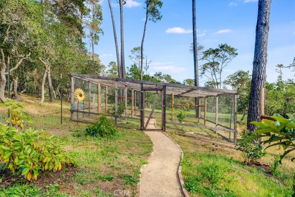 6515 Kathryn Drive Cambria, CA 93428