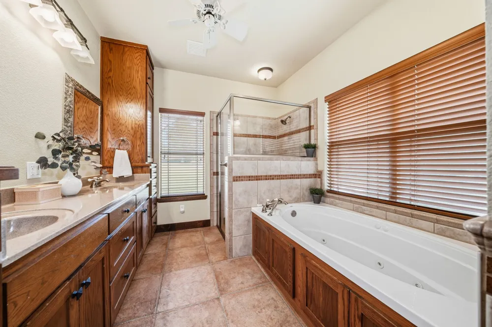 1341 Fm 1947 Hillsboro, TX 76645