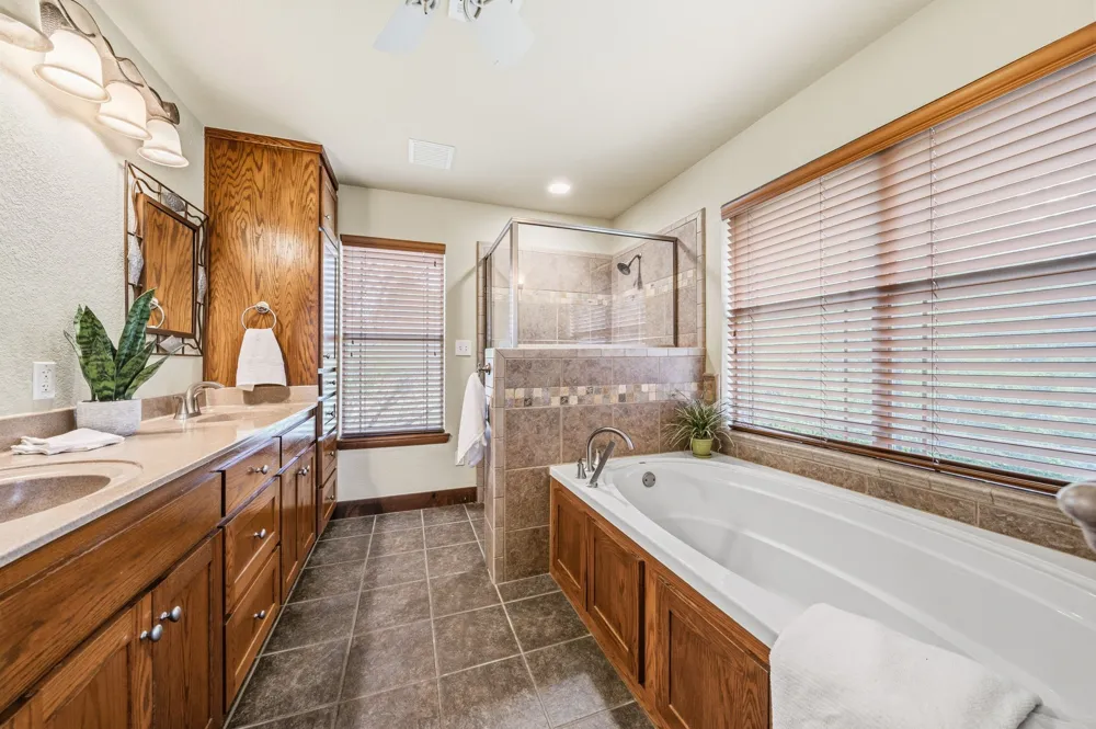 1341 Fm 1947 Hillsboro, TX 76645