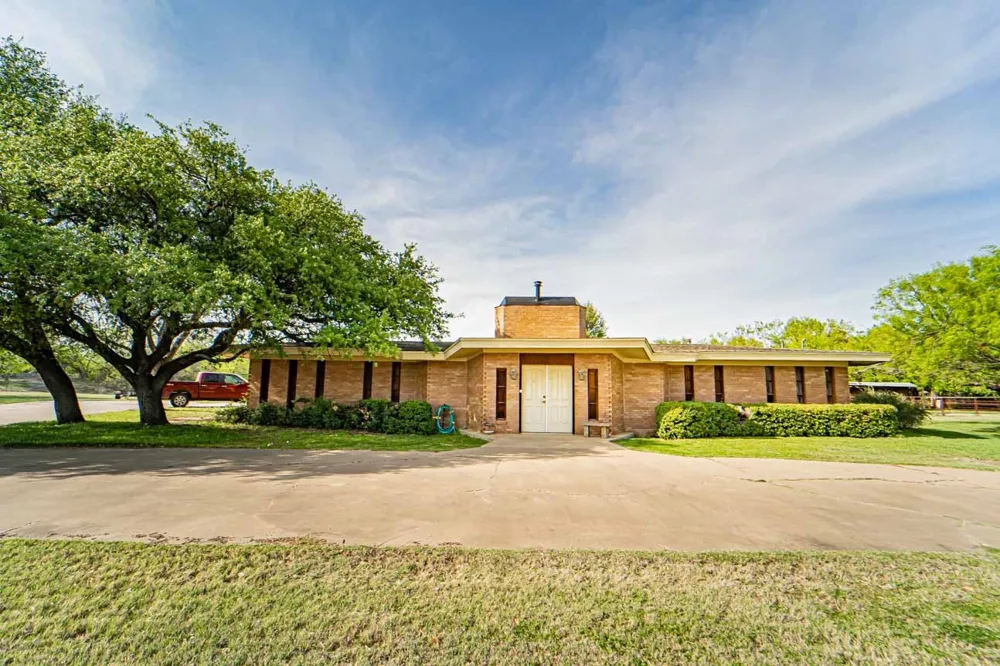 4 Chaparral Lane Breckenridge, TX 76424