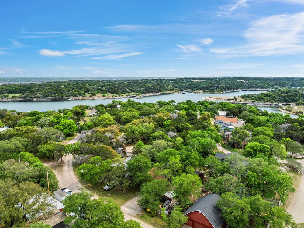 140 County Road 1764 Clifton, TX 76634