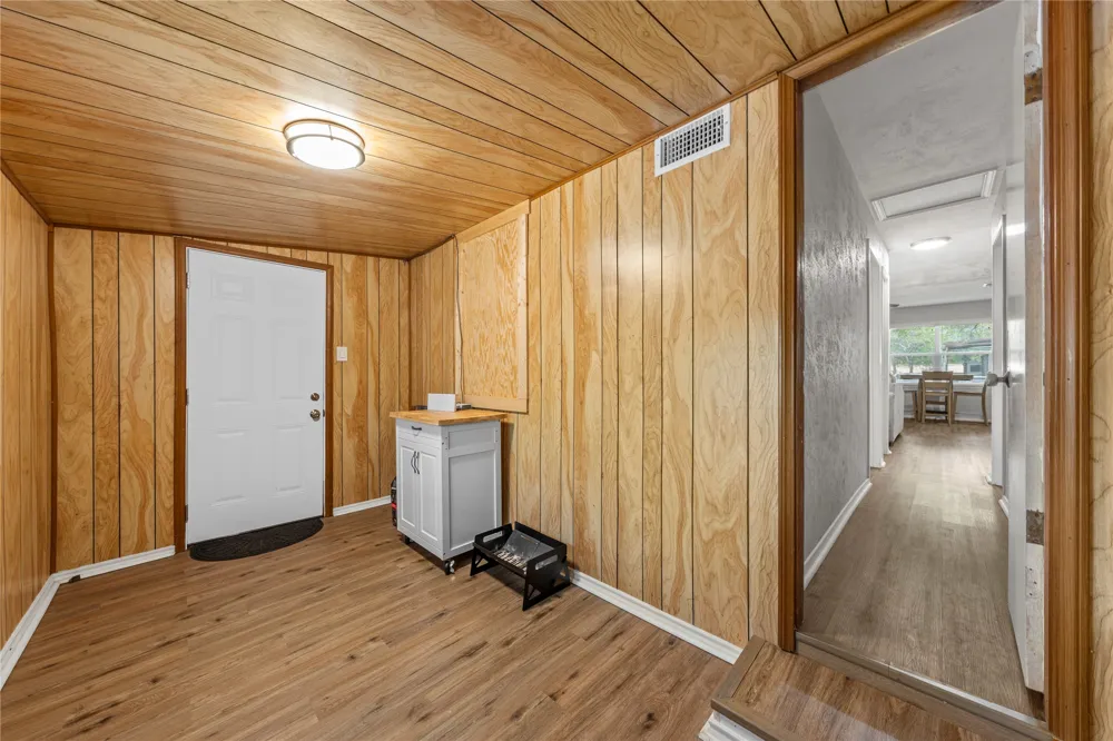 140 County Road 1764 Clifton, TX 76634