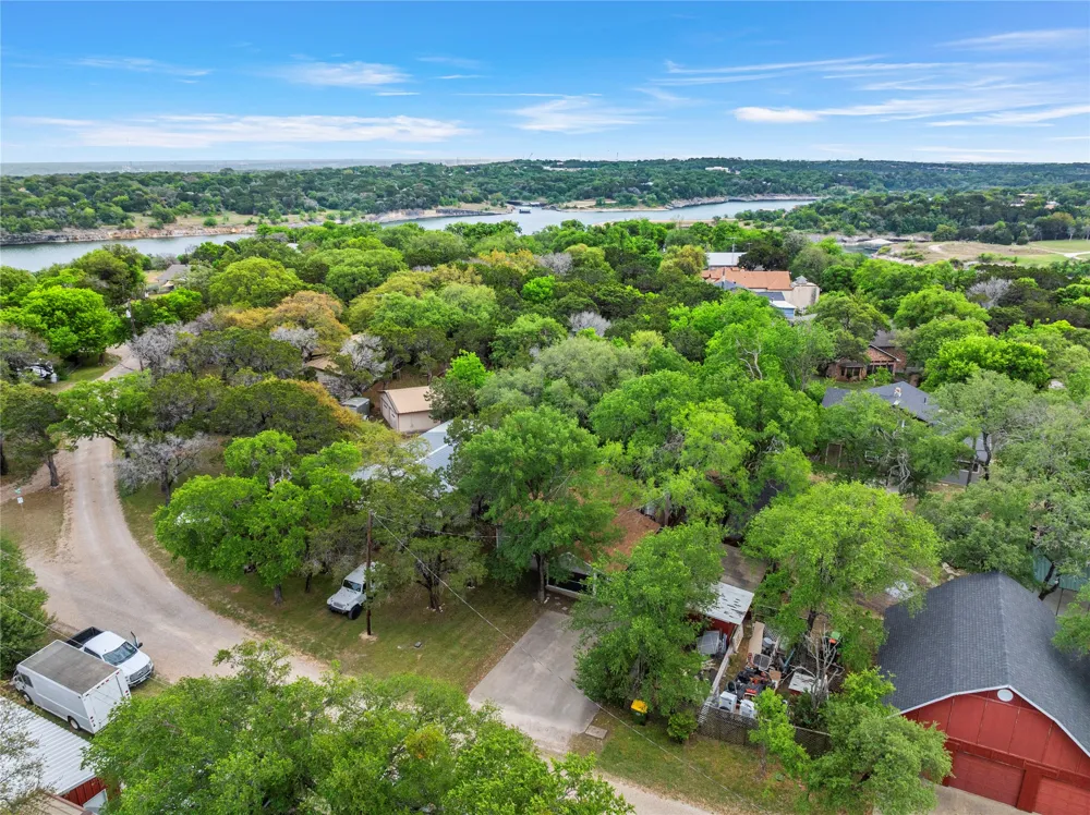 140 County Road 1764 Clifton, TX 76634