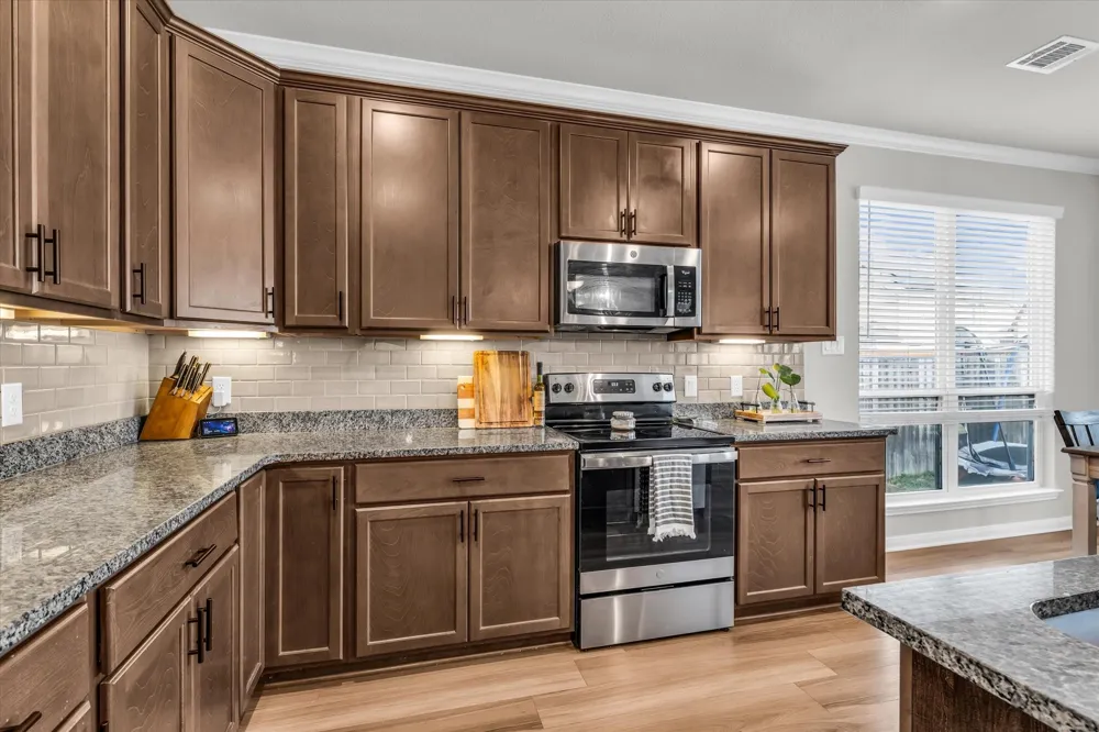 7008 Llano Drive China Spring, TX 76633