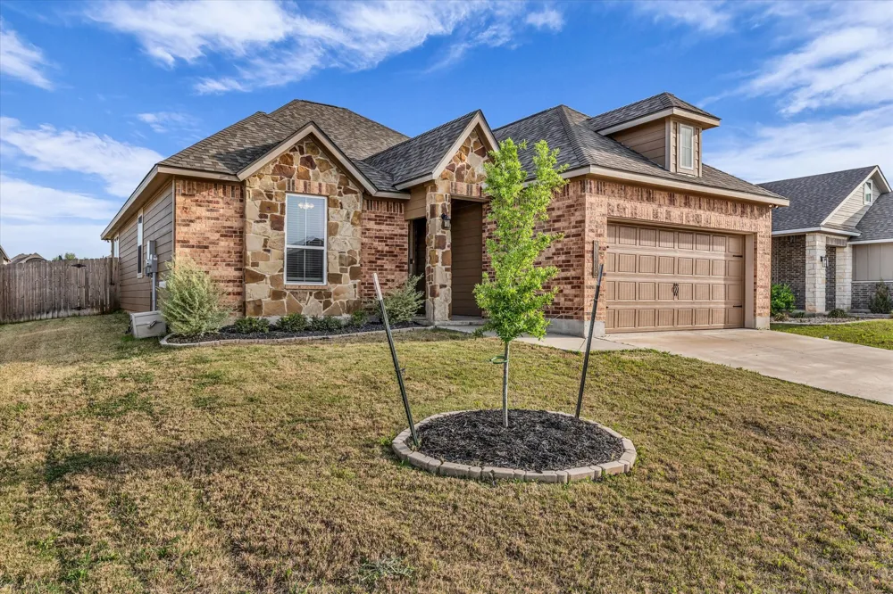 7008 Llano Drive China Spring, TX 76633