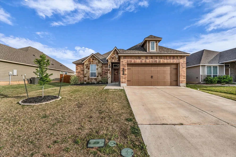 7008 Llano Drive China Spring, TX 76633