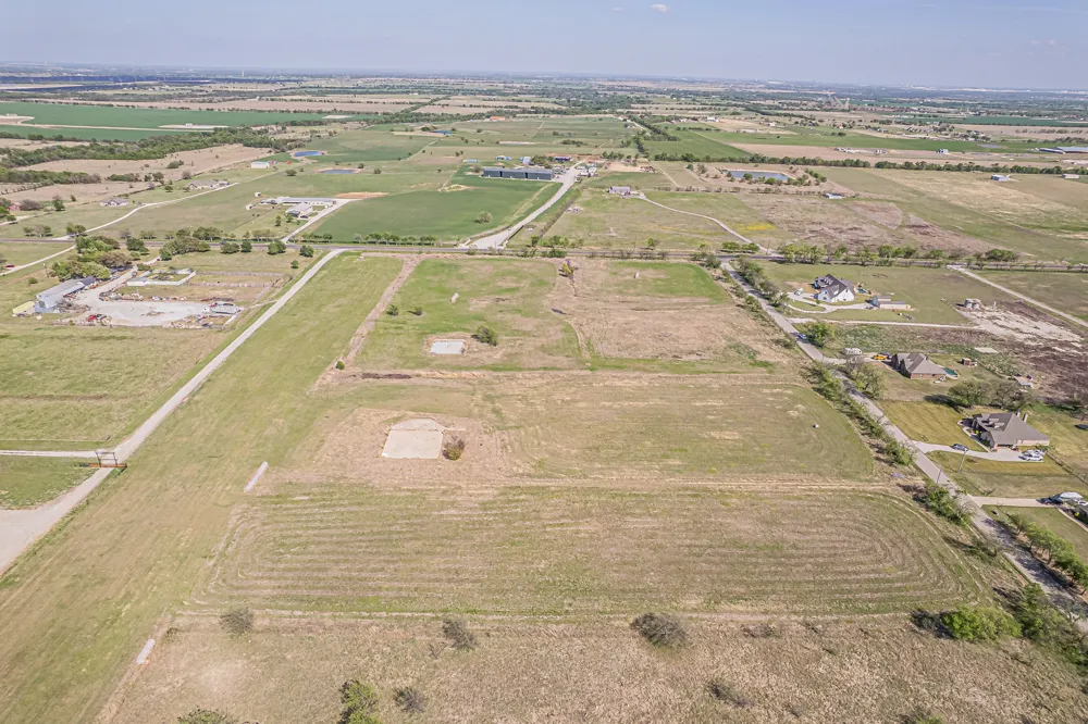 12588 Flow Krum, TX 76249