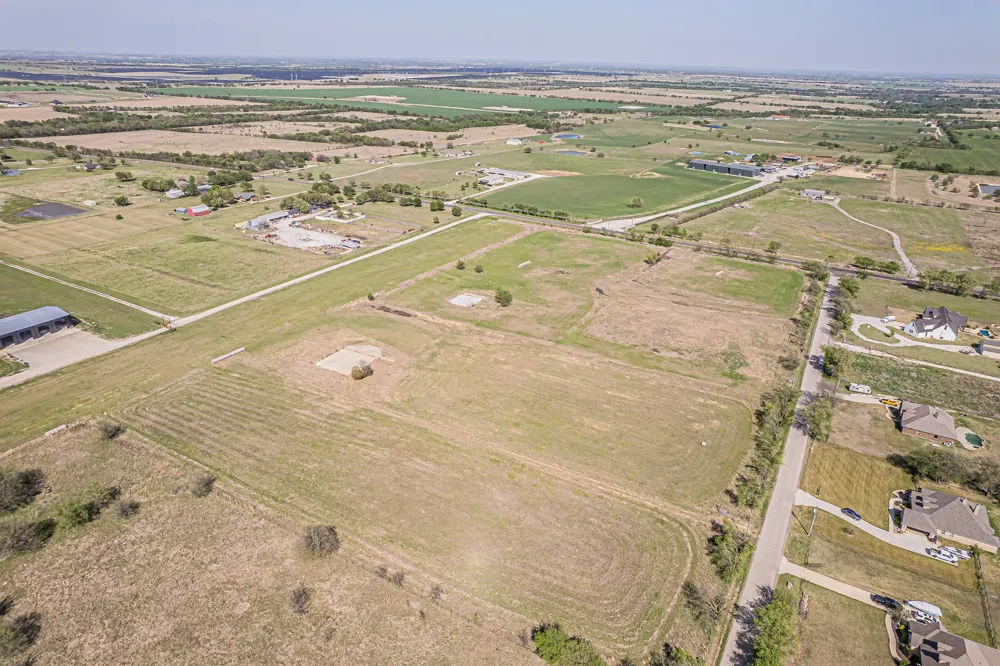12588 Flow Krum, TX 76249