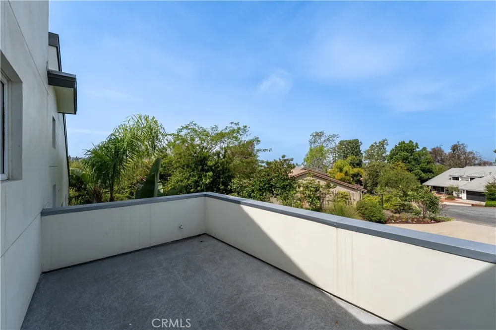385 S Via Montanera Anaheim Hills, CA 92807
