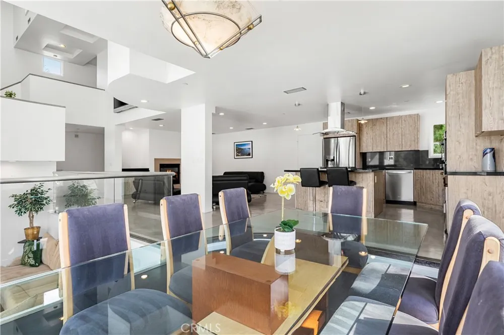 385 S Via Montanera Anaheim Hills, CA 92807