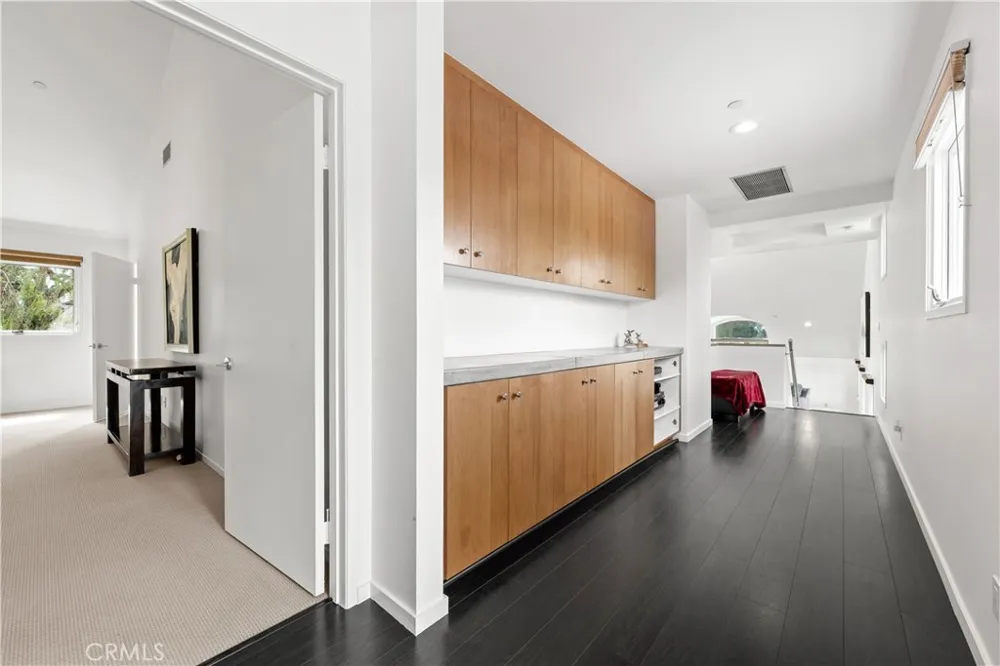 385 S Via Montanera Anaheim Hills, CA 92807
